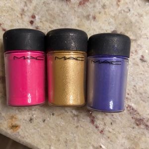 Mac pigments